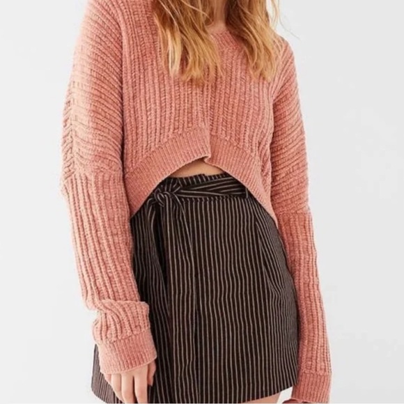 Urban outfitters cropped chenille sweater size small - Picture 3 of 5